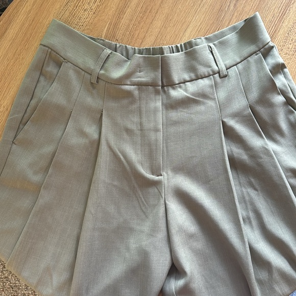 Urban Outfitters Wide Leg Trouser - Picture 2 of 6